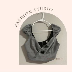 Color Black and gray